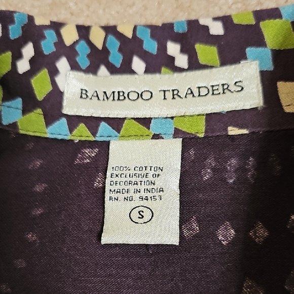 Colorful Patterned Women's Jacket With Matching Capris Panrs - Picture 5 of 12